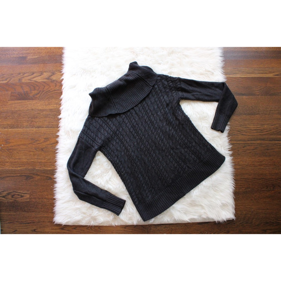 American Eagle Outfitters Womens Pullover Sweater Gray Long Sleeve Cowl Neck S - Picture 2 of 7